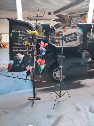 Liggende wip en ander doelwit met vogels  beschikbaar voor biedingen