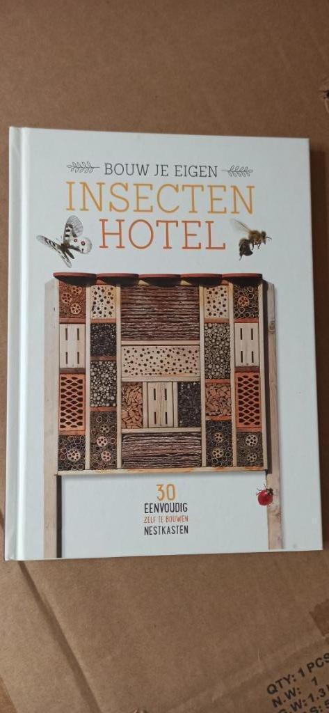 Boek : Bouw je eigen insectenhotel, Boeken, Natuur, Zo goed als nieuw, Ophalen
