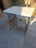 Gietijzeren  tafeltje  met  marmeren  blad, Tuin en Terras, Ophalen, Gebruikt, Rechthoekig, Metaal