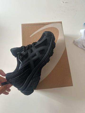 Asics Gel Venture 6 beschikbaar voor biedingen