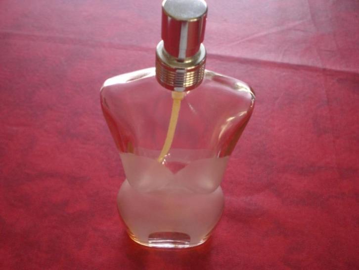 Collection Jean-Paul Gaultier VIDE rose  100ml ancien, Verzamelen, Merken en Reclamevoorwerpen, Gebruikt, Overige typen, Ophalen of Verzenden