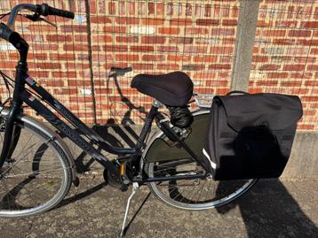 Fiets dames, Fietsen en Brommers, Fietsen | Dames | Damesfietsen, Ophalen, Zo goed als nieuw