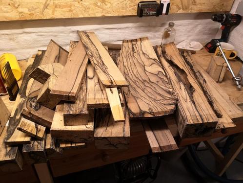 Ebene blanc du Laos, Doe-het-zelf en Bouw, Hout en Planken, Ophalen