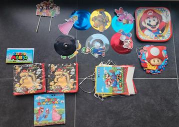 Feestdecoratie thema Super Mario beschikbaar voor biedingen