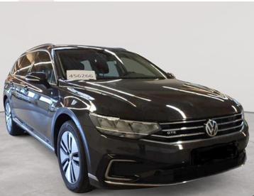 VW Passat Variant GTE – Trekhaak - Navi – Camera  - Cruise …, Auto's, Volkswagen, Stof, Euro 6, 4 cilinders, 31 g/km