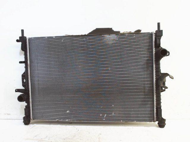 RADIATEUR Ford Kuga I (01-2008/11-2012), Auto-onderdelen, Airco en Verwarming, Ford, Gebruikt