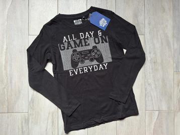 ★ M158 - Nieuwe longsleeve met label beschikbaar voor biedingen