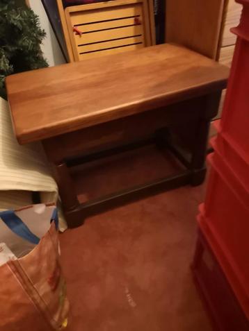 Eikenhouten tafel  beschikbaar voor biedingen