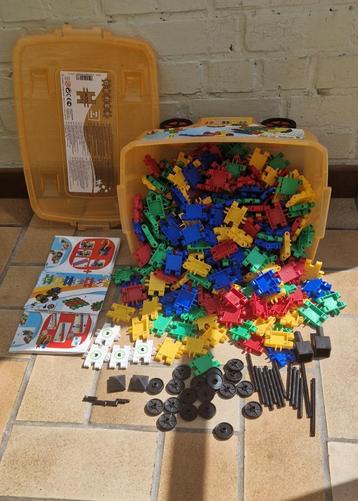 Clics Rollerbox 400 stuks 24 in 1 beschikbaar voor biedingen
