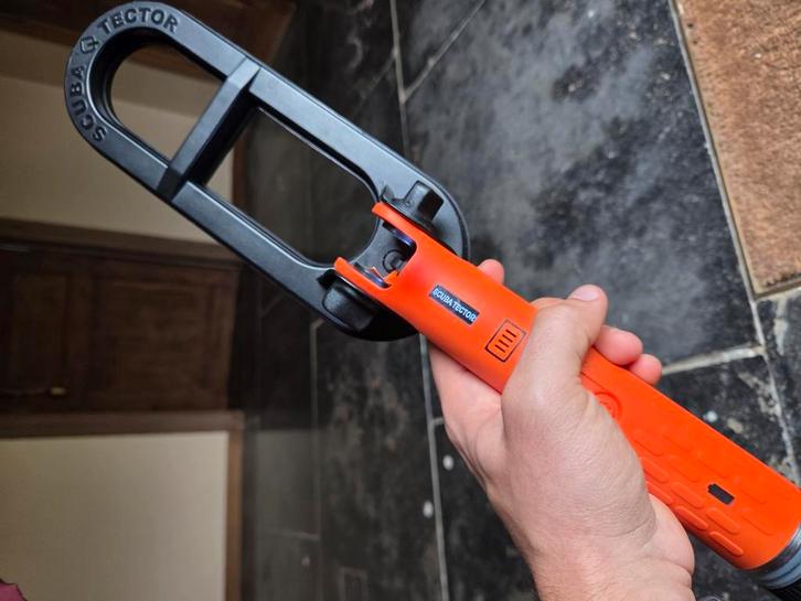 Détecteur de métaux sous marin Scuba Tector Pro (Quest), Hobby en Vrije tijd, Metaaldetectors, Gebruikt, Ophalen of Verzenden