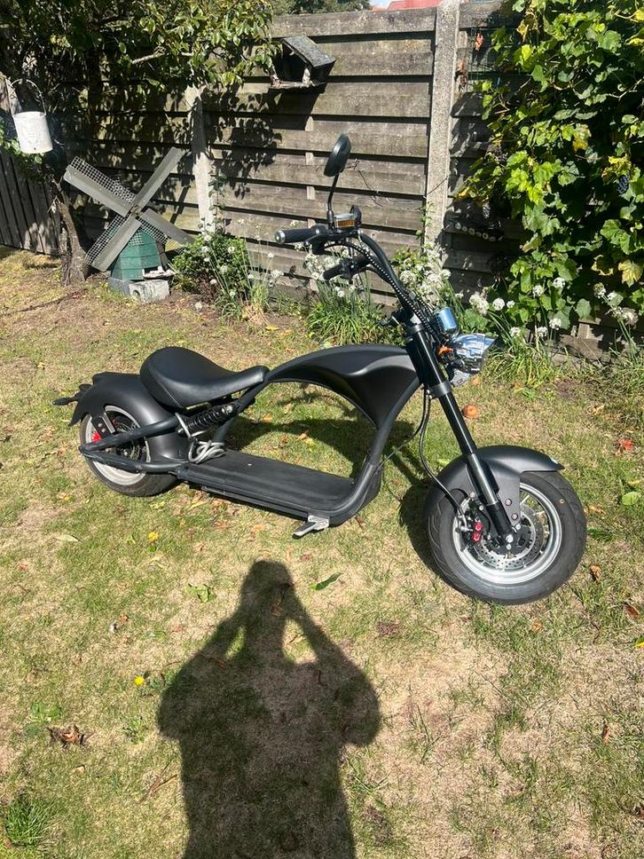 Elektrische scooter Mangosteen, Fietsen en Brommers, Snorfietsen en Snorscooters, Zo goed als nieuw, Ophalen