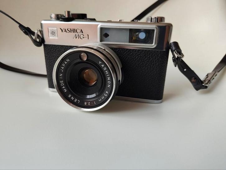 Yashica MG-1 analoog fototoestel, werkt zeer goed., Audio, Tv en Foto, Fotocamera's Analoog, Zo goed als nieuw, Compact, Overige Merken