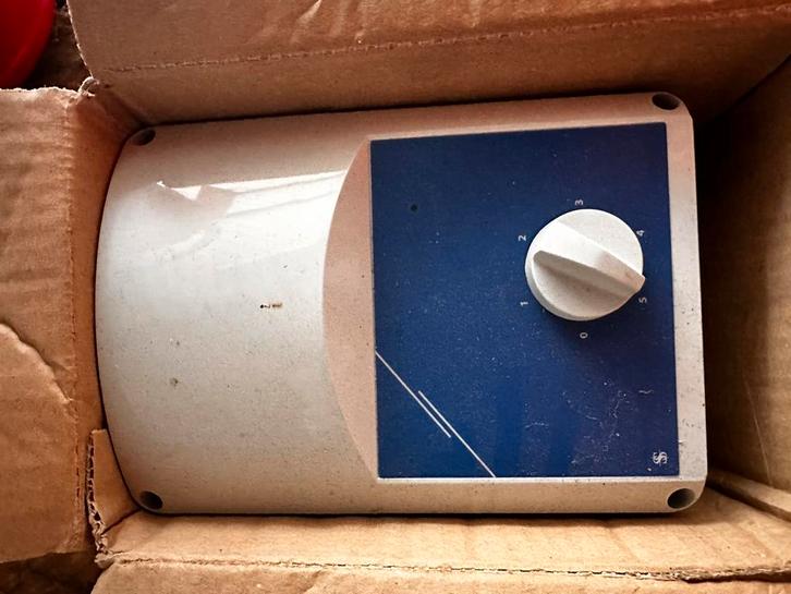 STR-1 transformator, 5 snelheden 0.8A Cruise control, Zakelijke goederen, Horeca | Overige, Ophalen