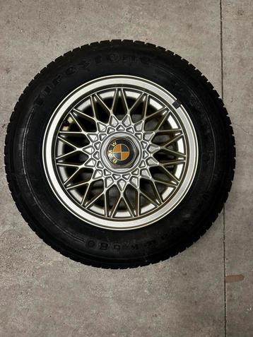 Een BMW E30 BBS velg en band (reserve) beschikbaar voor biedingen