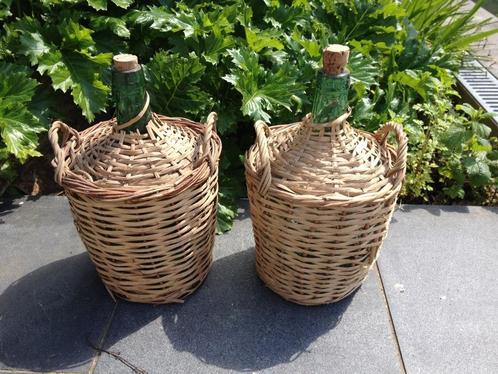 2 dame jeannes in mand met kurken stop - 6 liter - AYELENSE, Huis en Inrichting, Woonaccessoires | Wijnrekken, Zo goed als nieuw