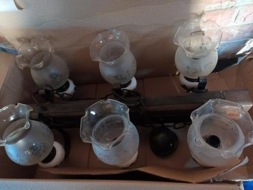 Luster met 6 glazen lampenkappen, Huis en Inrichting, Lampen | Kroonluchters, Gebruikt, Glas, Hout, Metaal, Ophalen of Verzenden
