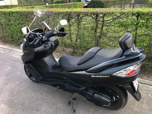 Suzuki Burgman - 400cc, Motoren, Motoren | Suzuki, Particulier, Scooter, 12 t/m 35 kW, 1 cilinder, ABS, Handvatverwarming, LED Verlichting