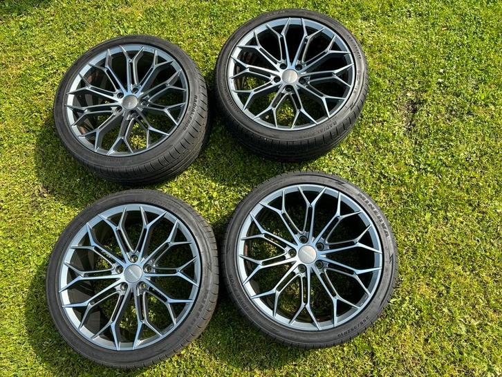 Veemann V-FS 41 met lichte rand schade, Auto-onderdelen, Banden en Velgen, Banden en Velgen, Zomerbanden, 19 inch, 255 mm, Personenwagen
