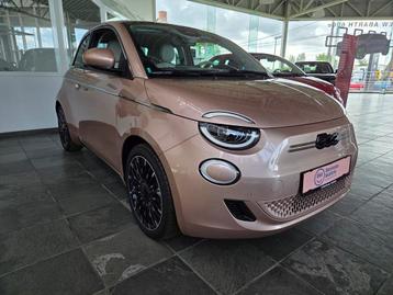Fiat 500e ELECTRIC 156PK 42KWH LA PRIMA * PACK COMFORT * PA beschikbaar voor biedingen
