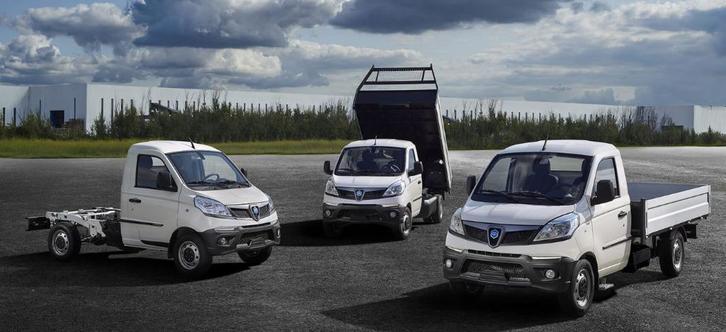 PIAGGIO PORTER NP6, Auto's, Bestelwagens en Lichte vracht, Bedrijf, Te koop, ABS, Airbags, Boordcomputer, Centrale vergrendeling