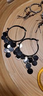 oorbellen doe een bod voor alles., Ophalen, Zo goed als nieuw