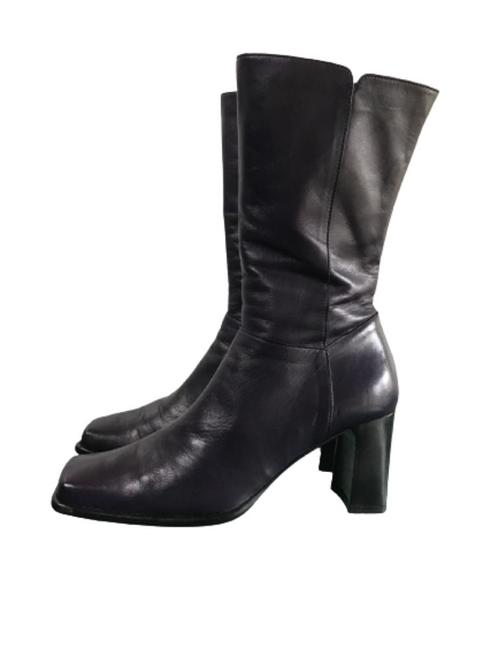 Livraison gratuite | Boots cuir talon bloc violet 37½, Vêtements | Femmes, Chaussures, Comme neuf, Boots et Botinnes, Autres couleurs