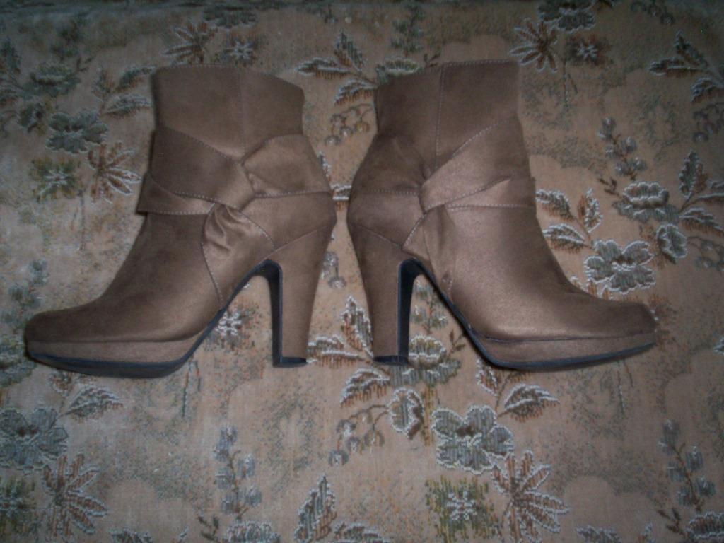 Bottillons, Enlèvement, Comme neuf