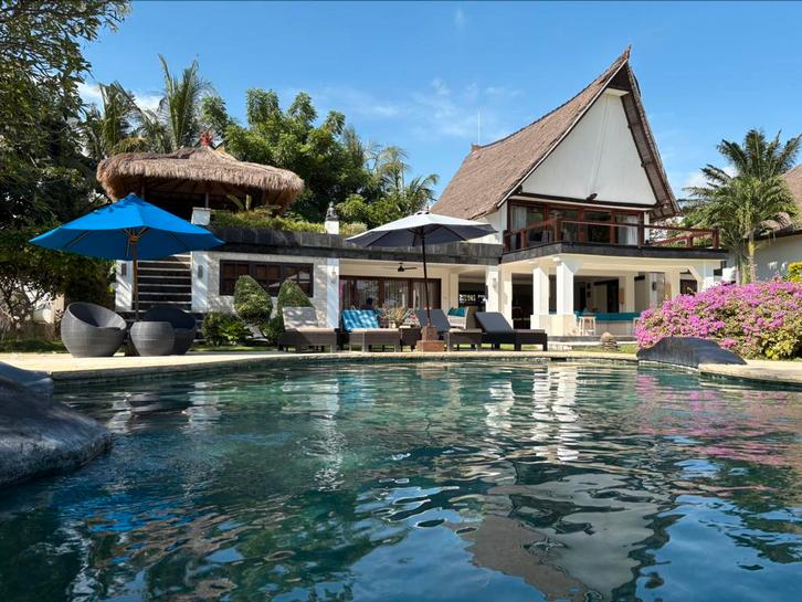 Bali strand villa te huur prive zwembad.staff.van eigenaar, Vakantie, Vakantiehuizen | Overige landen, Landhuis of Villa, Overige