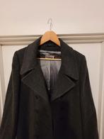 Long manteau gris foncé à vendre, Vêtements | Femmes, Vestes & Costumes, Taille 38/40 (M), Gris, YESSICA C&A, Comme neuf