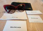 Nieuwe Balenciaga zonnebrillen, Ophalen, Zo goed als nieuw, Rood, Bril