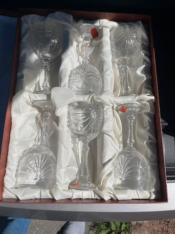 6 verre en cristal édition limités avec coffrets d’origine, Enlèvement
