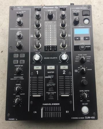 1 prachtige Pioneer DJM 450 mixer - mengpaneel voor 485 euro beschikbaar voor biedingen