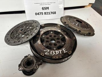 VOLANT MOTEUR BIMASSE OPEL CORSA D 1300 TURBO DIESEL AVEC KI beschikbaar voor biedingen