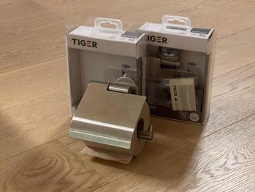 2 x Toiletrolhouder met klep - Tiger Boston beschikbaar voor biedingen