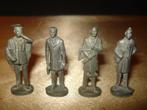 KINDER Série Complète de 4 Anciennes Figurines Métiers 1974, Ophalen of Verzenden, Zo goed als nieuw, Steekfiguren