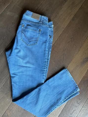 Jeans Biaggini, taille 44