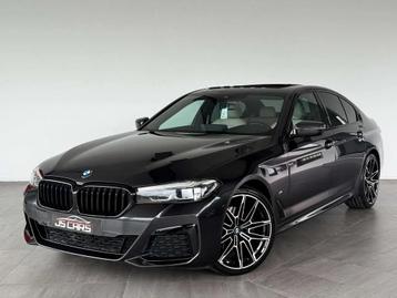 BMW 5 Serie 520 dAXdrive FULL PACK M-COCKPIT-T.O-CUIR-CAMERA beschikbaar voor biedingen