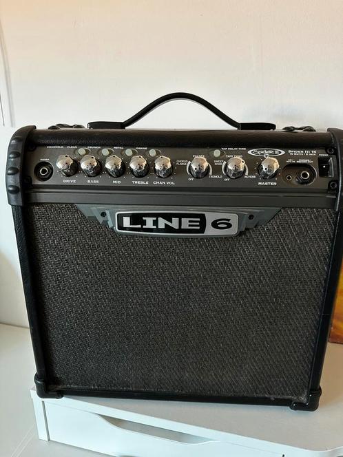 Line 6 Spider 3, 15 watt. Gitaarversterker, Muziek en Instrumenten, Versterkers | Bas en Gitaar, Gebruikt, Gitaar, Minder dan 50 watt