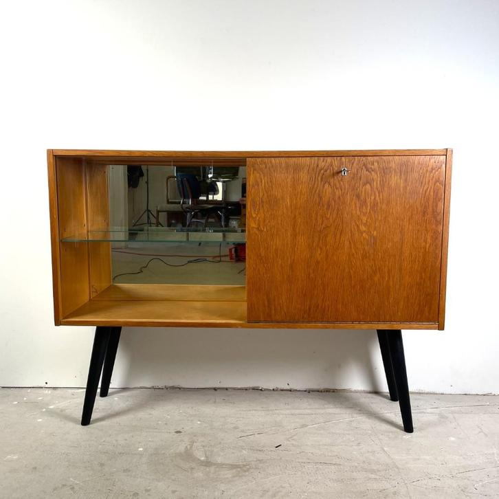 Televisiekastje met bar, Jiroutek, Huis en Inrichting, Kasten |Televisiemeubels, Zo goed als nieuw, Minder dan 100 cm, 100 tot 150 cm