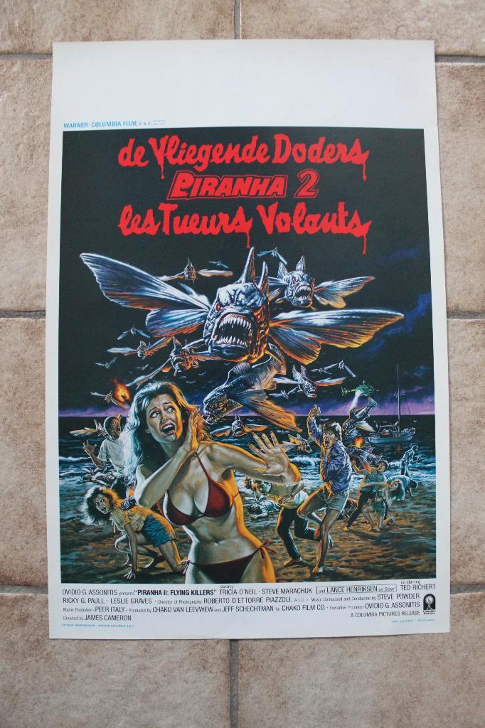 filmaffiche Piranha 2 1982 filmposter, Verzamelen, Posters, Zo goed als nieuw, Film en Tv, A1 t/m A3, Rechthoekig Staand, Ophalen of Verzenden