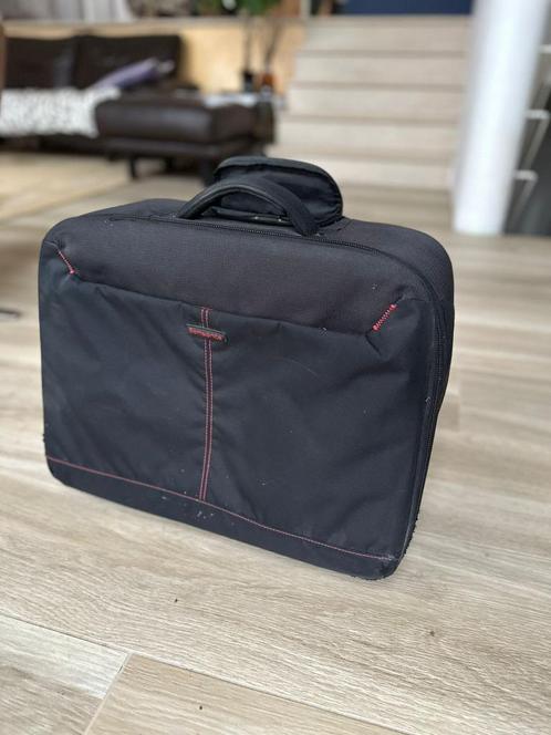 SAMSONITE Trolley business voor l aptop en/of kledij, Handtassen en Accessoires, Koffers, Zo goed als nieuw, Zacht kunststof, Uitschuifbare handgreep