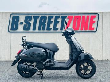 UNIEKE Occasie Vespa GTS Super 125 beschikbaar voor biedingen
