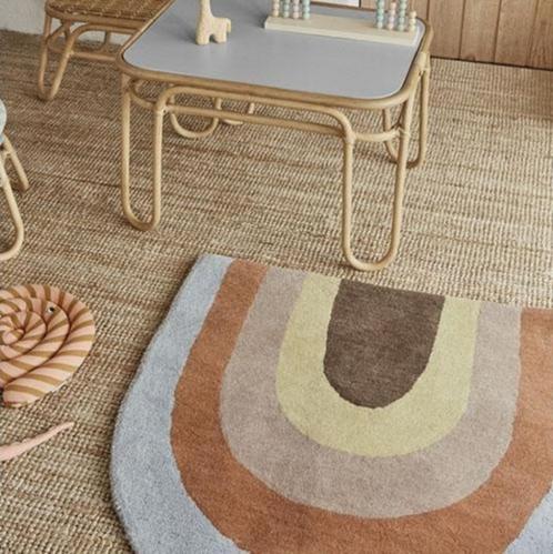 OYOY Regnboog tapijt, Kinderen en Baby's, Kinderkamer | Inrichting en Decoratie, Nieuw, Kleed of Kussen, Ophalen of Verzenden