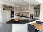 Zeer ruime keuken met granieten keukenblad, Huis en Inrichting, Keuken | Complete keukens, U-keuken, Gebruikt, Graniet of Steen
