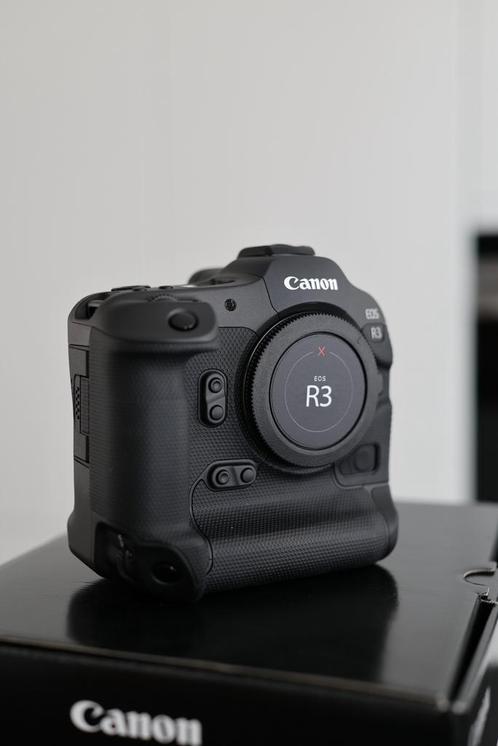 Canon R3 + accessoires + batterij (5jaar garantie), Verzamelen, Foto-apparatuur en Filmapparatuur, Ophalen