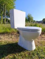 Toilet met spoelreservoir - Geberit, Ophalen, Zo goed als nieuw