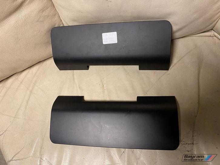 Bmw E36 trekhaak afdekkapje achterbumper 1977383 3-serie, Auto-onderdelen, Carrosserie, Bumper, BMW, Achter, Gebruikt, Ophalen of Verzenden