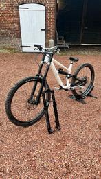 Canyon torque dh cllctv 2023 + gifts, Fietsen en Brommers, Fietsen | Mountainbikes en ATB, Gebruikt, 53 tot 57 cm, Ophalen, Overige merken