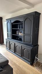 Wandkast massief eik, Ophalen, Gebruikt, Eikenhout, Met deur(en)