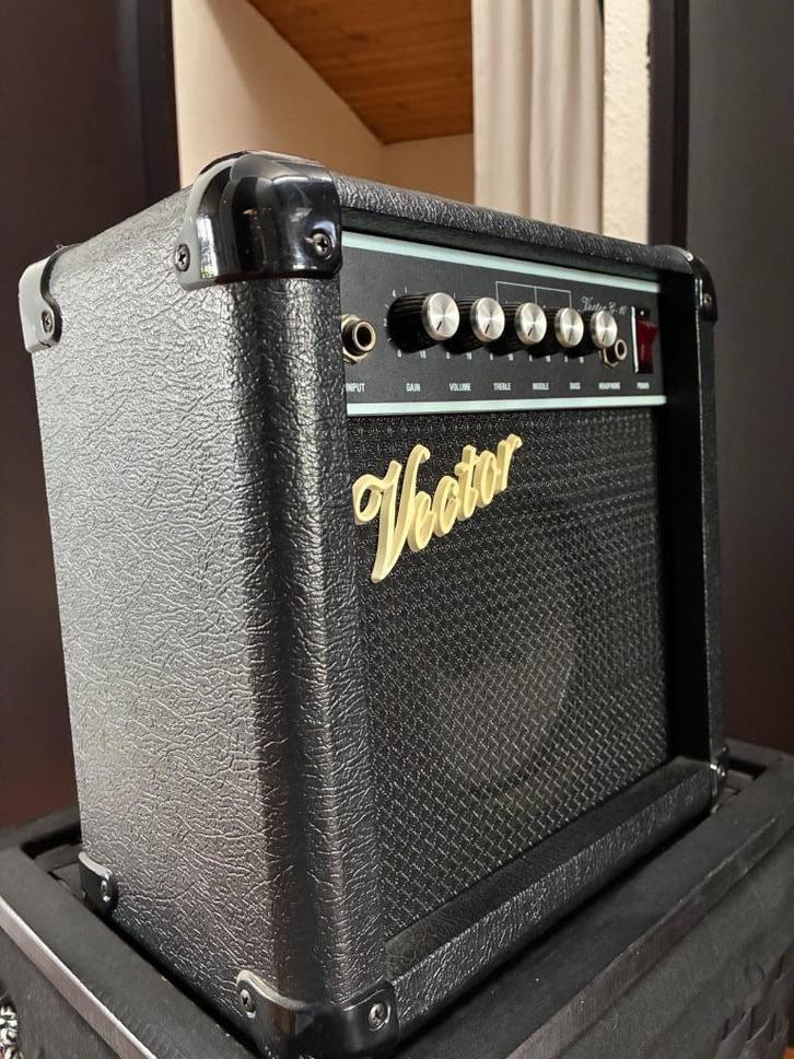 Versterker vector Stage series G-10, Muziek en Instrumenten, Versterkers | Bas en Gitaar, Gebruikt, Gitaar, Minder dan 50 watt